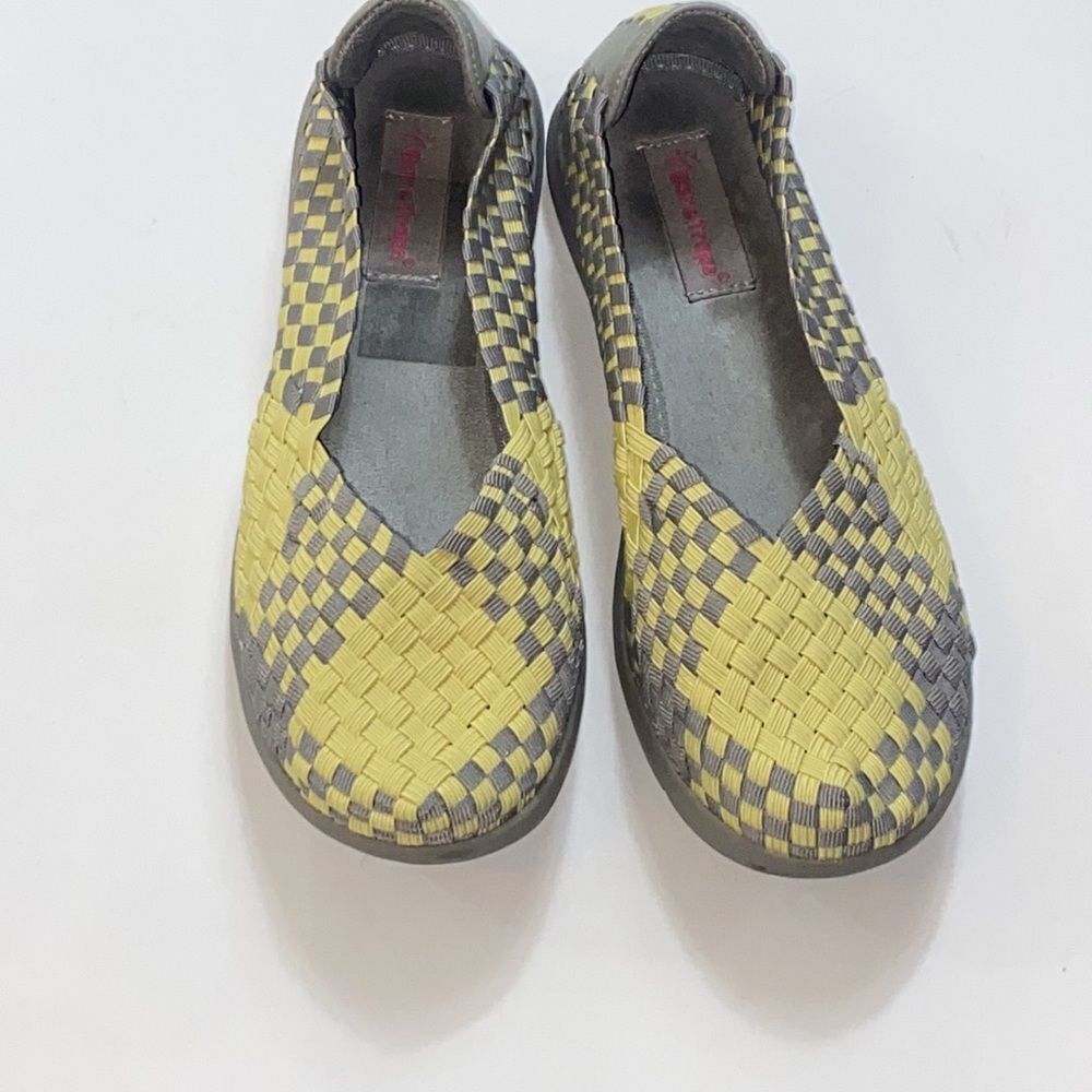 Bare Traps Indiana Woven Flats Women Shoes Size 7.5 M